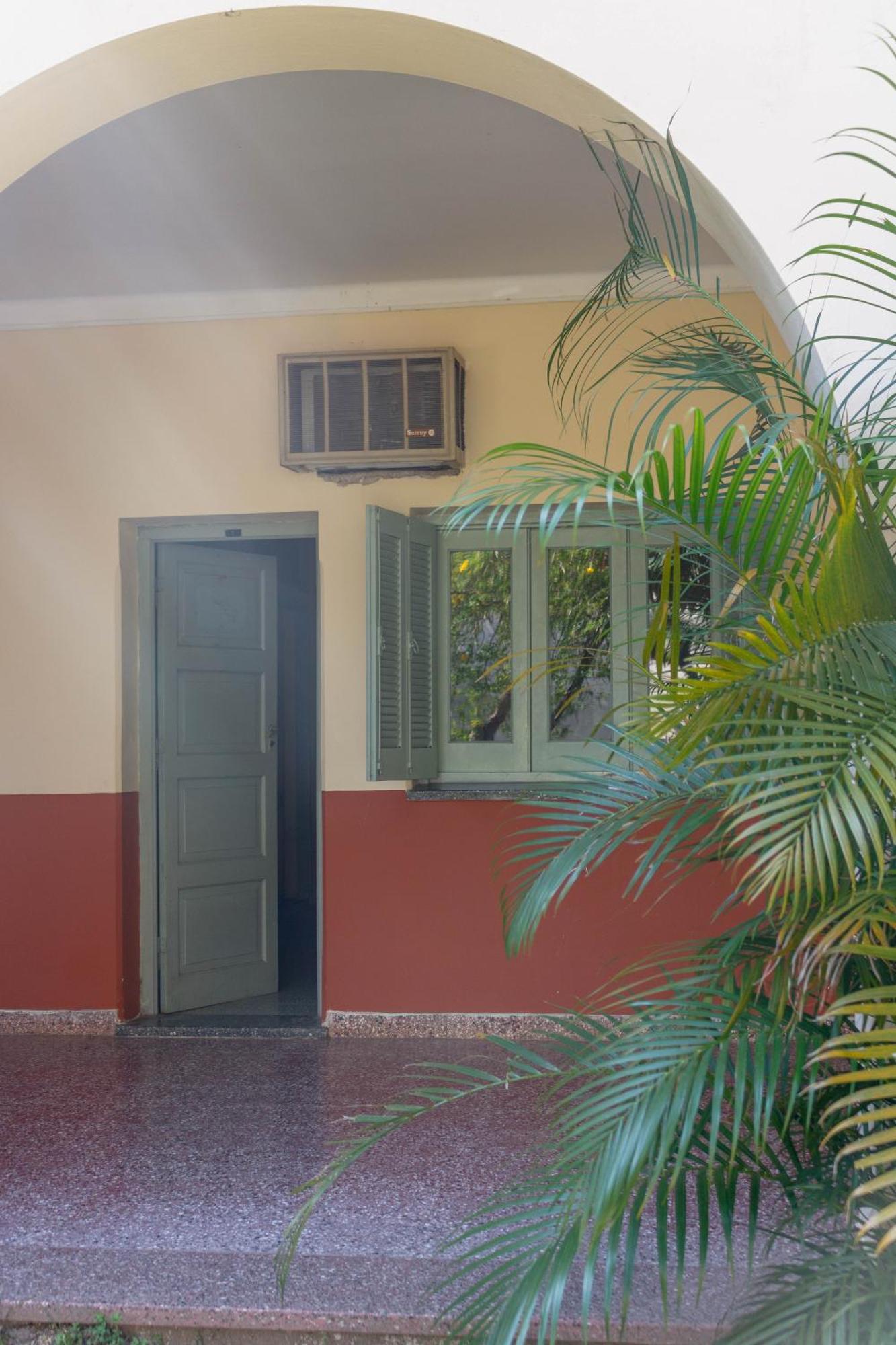 Alojamiento En Pleno Centro De Corrientes Bagian luar foto