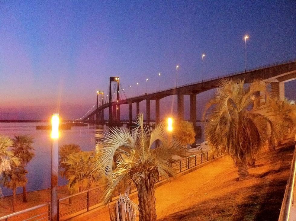 Alojamiento En Pleno Centro De Corrientes Bagian luar foto